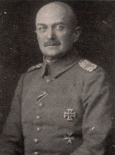 Historische Fotos von Küstrin SPEZIAL: Kommandanten des Reserve-Infanterie-Regiment Nr. 48 - Oberstleutnant Rogalla von Bieberstein