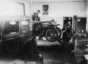 Auto- und Motoren-Reparaturwerk, Opelhandlung Walter Puhlmann