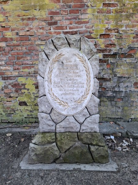 Aktuelle Fotos der Stadt Küstrin / Kostrzyn Ehemalige Altstadt & Festung - Denkmal für die Schlacht von Gitschin *9