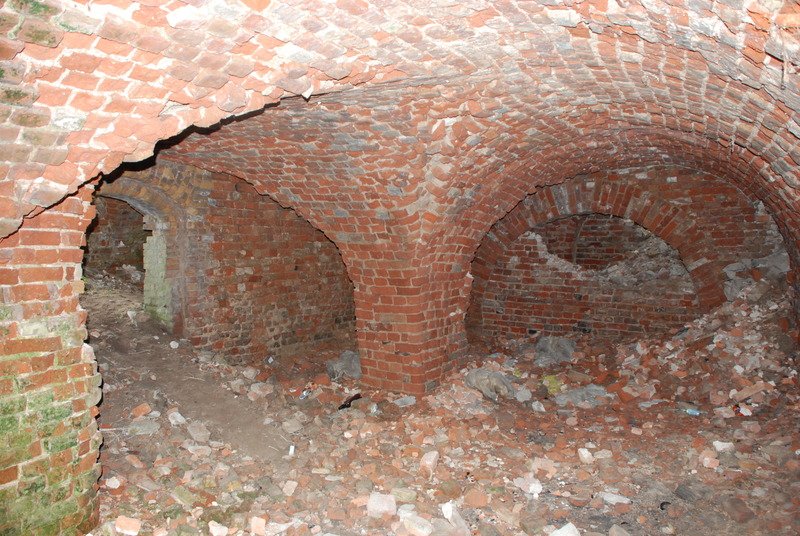 Aktuelle Fotos der Stadt Küstrin / Kostrzyn Die Schloßruine - Im Gewölbe III ***