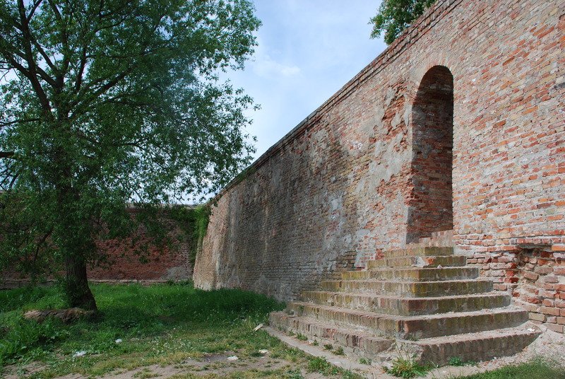 Aktuelle Fotos der Stadt Küstrin / Kostrzyn Ehemalige Altstadt & Festung - Das Fischertor an der Oderseite ***