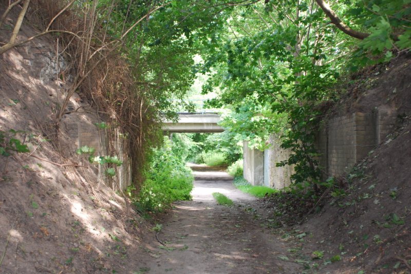 Aktuelle Fotos der Stadt Küstrin / Kostrzyn Gorin und Warthezufluss - Blick zurück durchs Gorintor