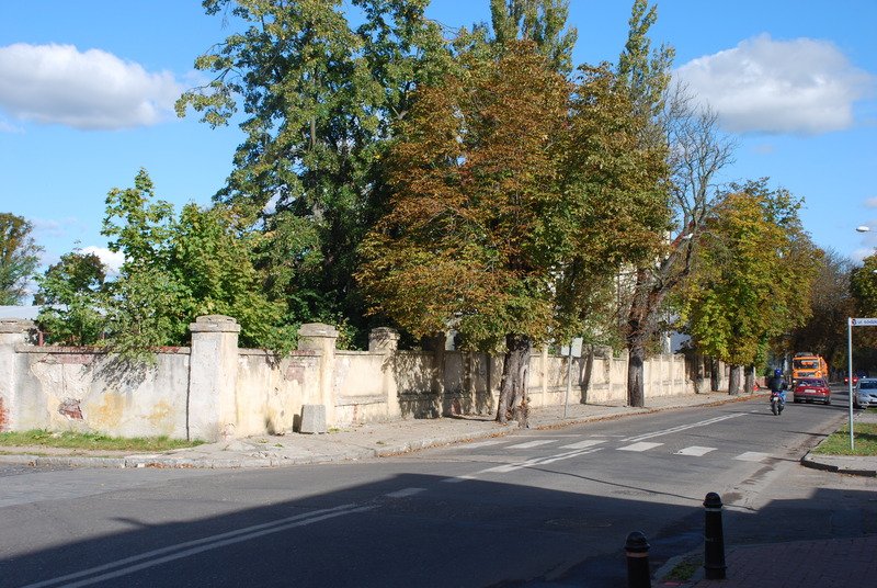 Aktuelle Fotos der Stadt Küstrin / Kostrzyn Neustadt / Kostrzyn - Beginn des Geländes der Pionierkaserne