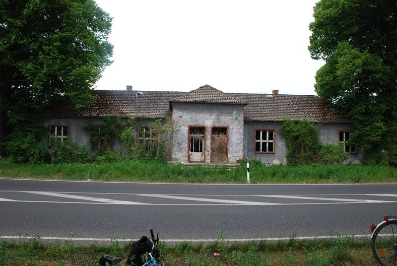 Aktuelle Fotos der Stadt Küstrin / Kostrzyn Oderinsel / Artilleriekaserne - Bahnhof Küstrin-Altstadt *4