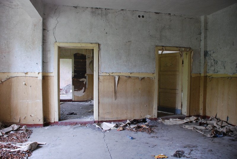 Aktuelle Fotos der Stadt Küstrin / Kostrzyn Oderinsel / Artilleriekaserne - Im Bahnhofsgebäude Küstrin-Altstadt *4