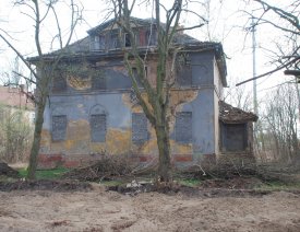 Ruine der Villa Kuhn, inzwischen abgerissen *6