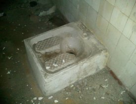 Zölker-Villa, Russische Toilette *6