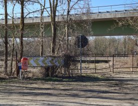 Ungefährer Standort des Unterhaltungsgrenzsteins *9 - Mehr unter zum Unterhaltungsgreznstein in Küstrin: Ein vergessener Küstriner Grenzstein