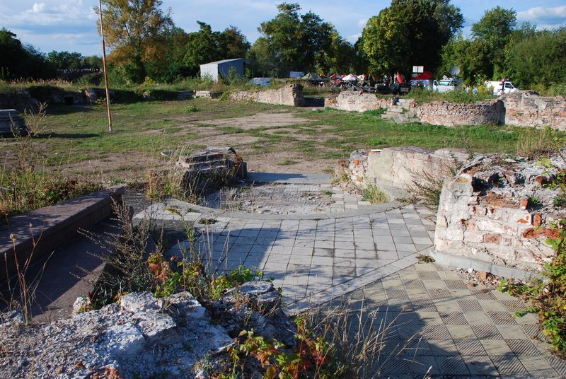 Blick in den Hof der Schlossruine Küstrin **