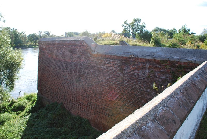 Aktuelle Fotos der Stadt Küstrin / Kostrzyn Ehemalige Altstadt & Festung - Auf dem Festungswall an der Bastion Brandenburg **