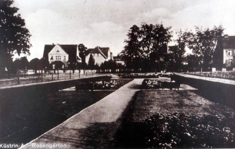 Historische Fotos von Küstrin SPEZIAL: Rund um den Rosengarten - Blick nach Südosten Richtung Wallstraße