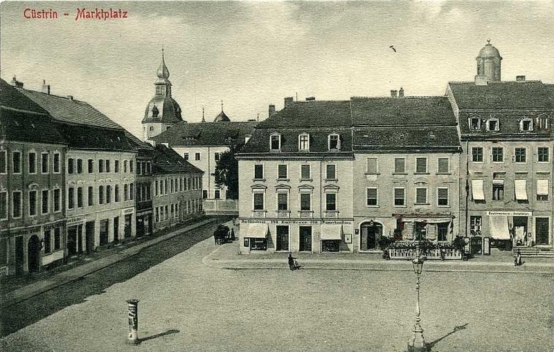Historische Fotos von Küstrin Altstadt - Nordseite des Marktplatzes *4