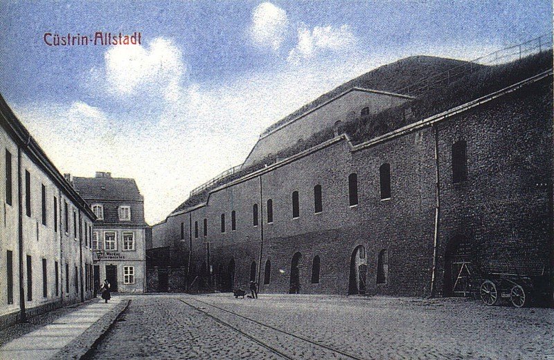 Historische Fotos von Küstrin Altstadt - Die Kurze Dammstraße *4