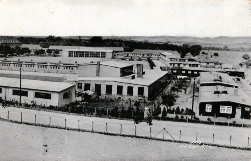 Historische Fotos von Küstrin Die Kaserne des Erg.-Bat. des Infanterie-Regiments Nr. 50 - Garagenkomplex und Barackenlager