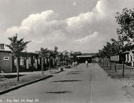 Straße im Baracken-Lager des Erg.-Bat. des Infanterie-Regiments Nr. 50