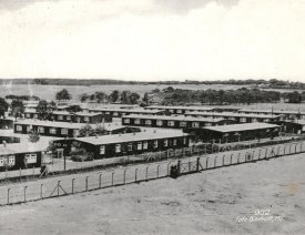 Blick auf das Barackenlager an der Infanteriestraße