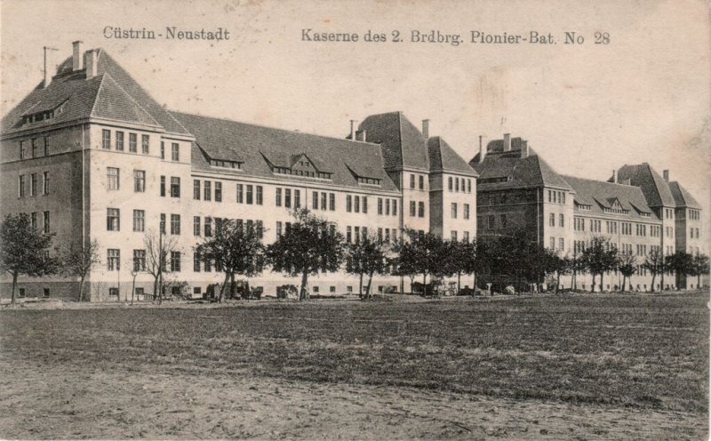 Historische Fotos von Küstrin Die Pionierkaserne - Blick zur Pionierkaserne *2