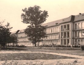 Blick auf die Balkons von der anderen Seite