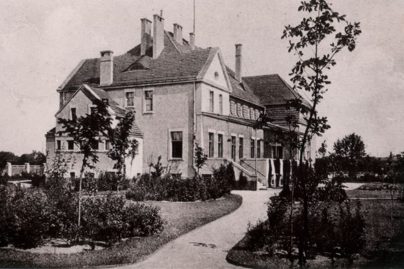 Historische Fotos von Küstrin Kaserne des Infanterie-Regiments 50 (Stülpnagelkaserne) - Offizierskasino der Stülpnagelkaserne