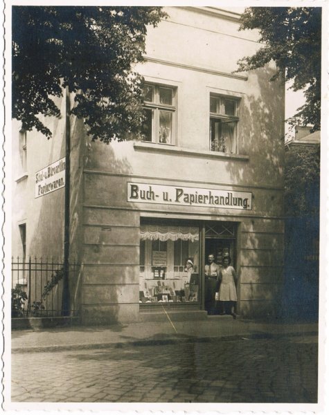 Historische Fotos von Küstrin Kurze Vorstadt / Neustadt - Buch- und Papierwaren Ewald Ammon *11