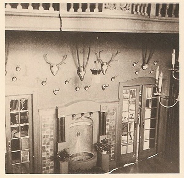 Historische Fotos von Küstrin Kurze Vorstadt / Neustadt - Villa Wagener Innenaufnahme der Diele *13