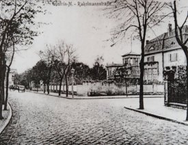 Rackelmannstraße Ecke Stülpnagelstraße - Mit den Villen Wagener und Minuth (im Hintergrund). Blick Richtung Zorndorfer Straße.