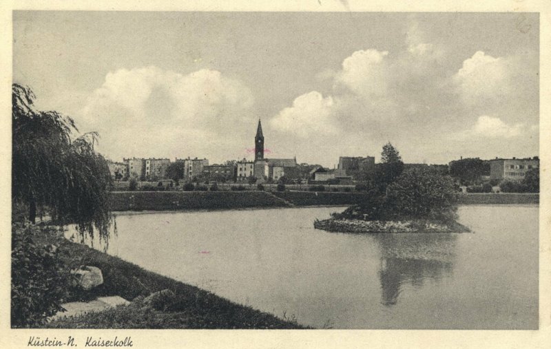 Historische Fotos von Küstrin Rund um den Kaiserkolk - Vom Kaiserkolk aus gesehen: Plantagenstraße & Friedenskirche