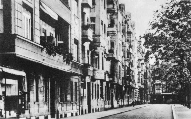 Historische Fotos von Küstrin Rund um den Moltkeplatz - Moltkeplatz 21 - Buch- und Papierhandlung Rudolf Wirtz *1