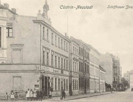 Schiffbauerstrasse *4 - Von der Landsberger Straße gehts jetzt in die Schiffbauerstraße. 