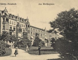 Moltkeplatz (Warnicker Straße) *1