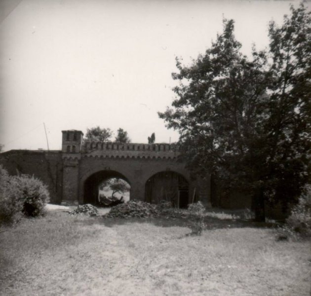Historische Fotos von Küstrin SPEZIAL: Die Küstriner Stadttore - Das Berliner Tor in den 1960er Jahren
