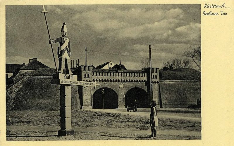 Historische Fotos von Küstrin Altstadt - Blick auf das Berliner Tor *4