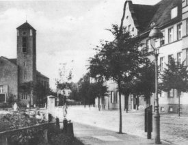 Die Katholische Kirche *4 - Die katholische Christkönigskirche gehörte auch zu den neuen Gebäuden, die anstelle der östlichen Wallanlagen gebaut wurden.