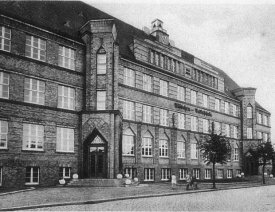 Neue Mädchenschule , Stülpnagelstraße *4