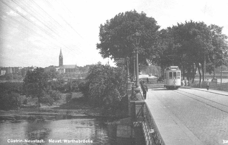 Historische Fotos von Küstrin SPEZIAL: Die elektrische Straßenbahn - An der Warthebrücke *1