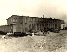 Hofansicht Stanz- und Emaillierwerk 1930