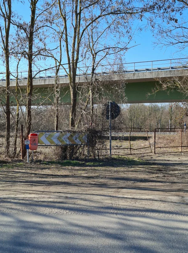 Der ungefähre Standort des Unterhaltungsgrenzsteines im Jahre 2026